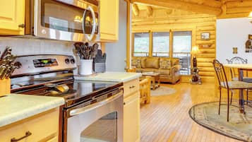 Rumah (1 Bedroom) | Interior