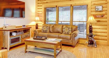 Pigeon Forge Vacation Rental: 1 Mi to Dollywood