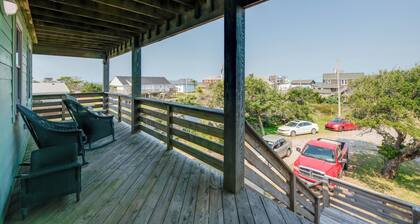 Quiet Hatteras Duplex With Decks ~ 1 Mile to Beach