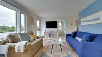 Cottage (2 Bedrooms) | Interior