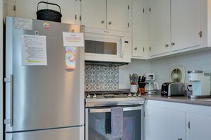 Cottage (2 Bedrooms) | Interior