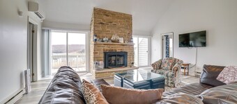 Alpine Lake Resort Home: Stunning Lake Views!