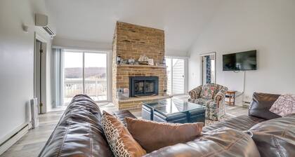 Alpine Lake Resort Home: Stunning Lake Views!