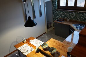 Fridge, oven, stovetop, dishwasher - Modern Loft in City center, WI-FI, Self Check-in (Lucca)