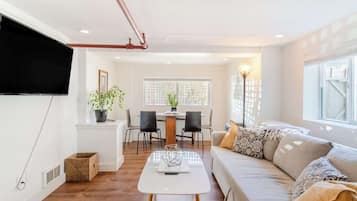 Télévision, espaces bureaux