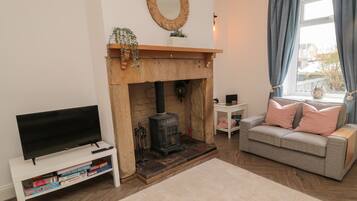 Cottage | Living area