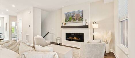 TV, fireplace, offices