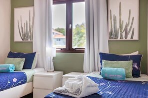 15 soverom, strykejern/-brett, wi-fi og sengetøy