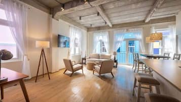 Televisión, oficina