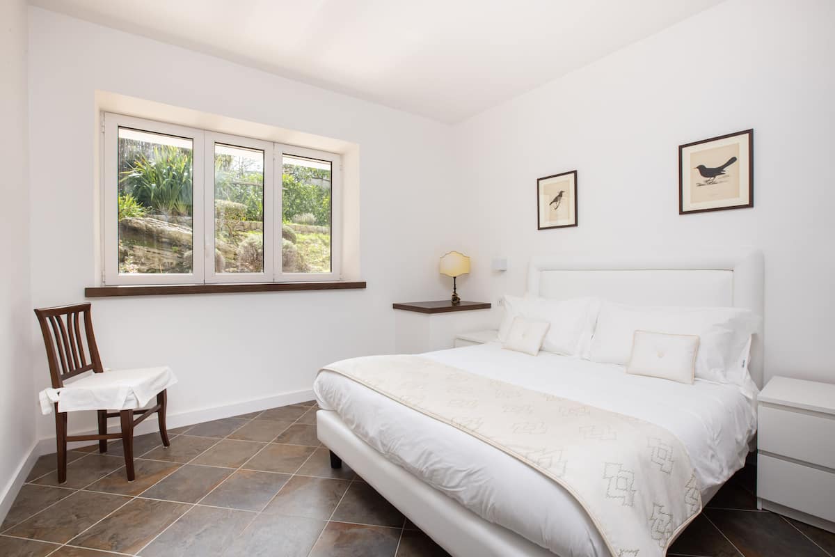 Executive Apartment | 1 bedroom, in-room safe, desk, iron/ironing board