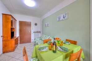 Dining room - Leonardo House Garden Stresa Center (Stresa)