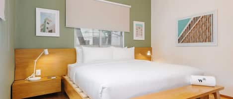 2 bedrooms, iron/ironing board, travel cot, WiFi