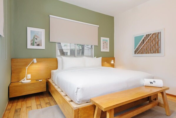 2 bedrooms, iron/ironing board, travel cot, WiFi