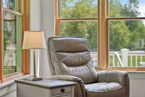 Interior - Platte River Cottage - Great for Fishing! Dogs OK! (Honor)