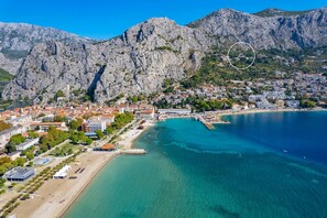 Beach - Luxury Villa La Mirada (Omis)