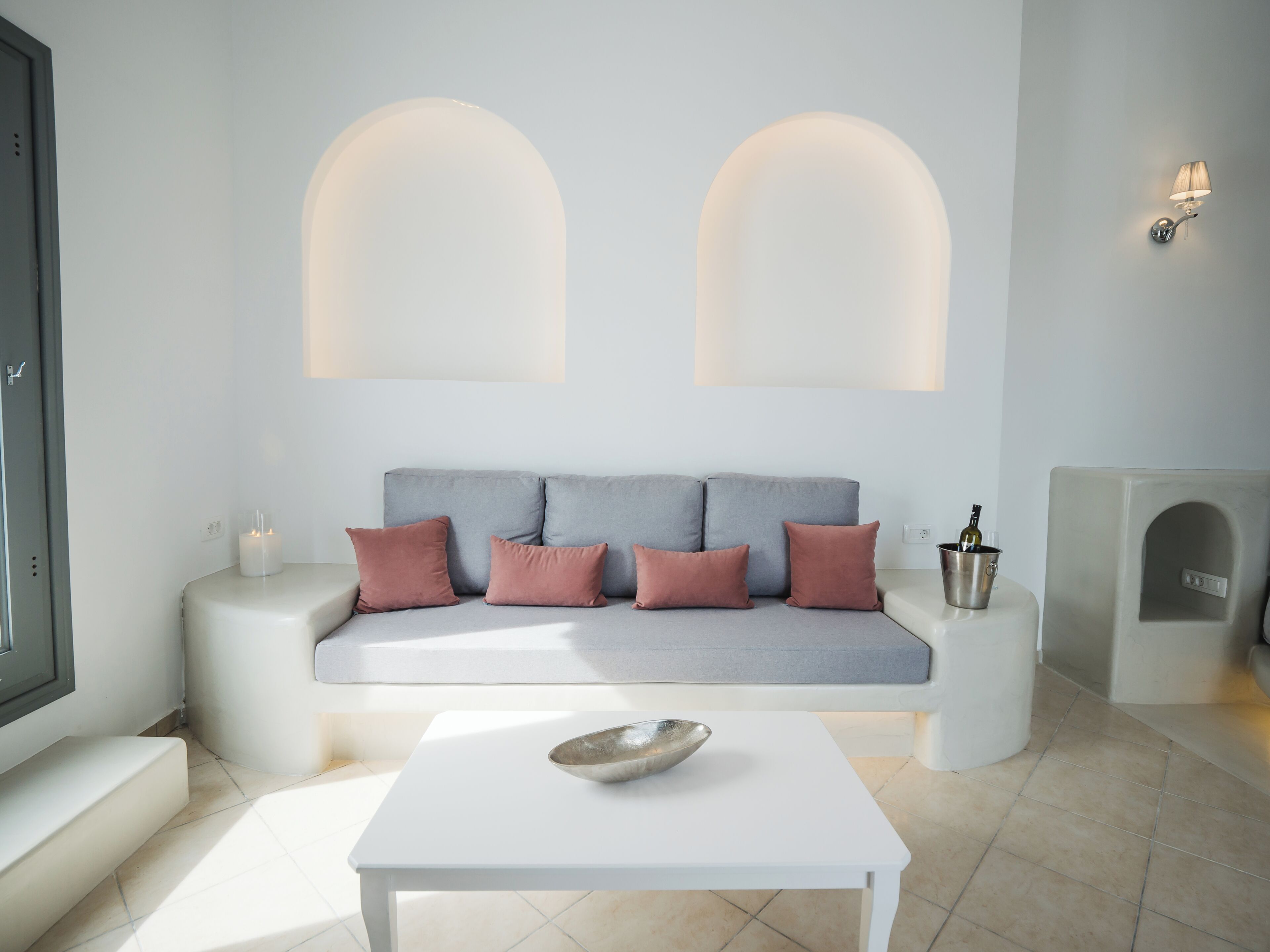 Photo - Anthemis Suites