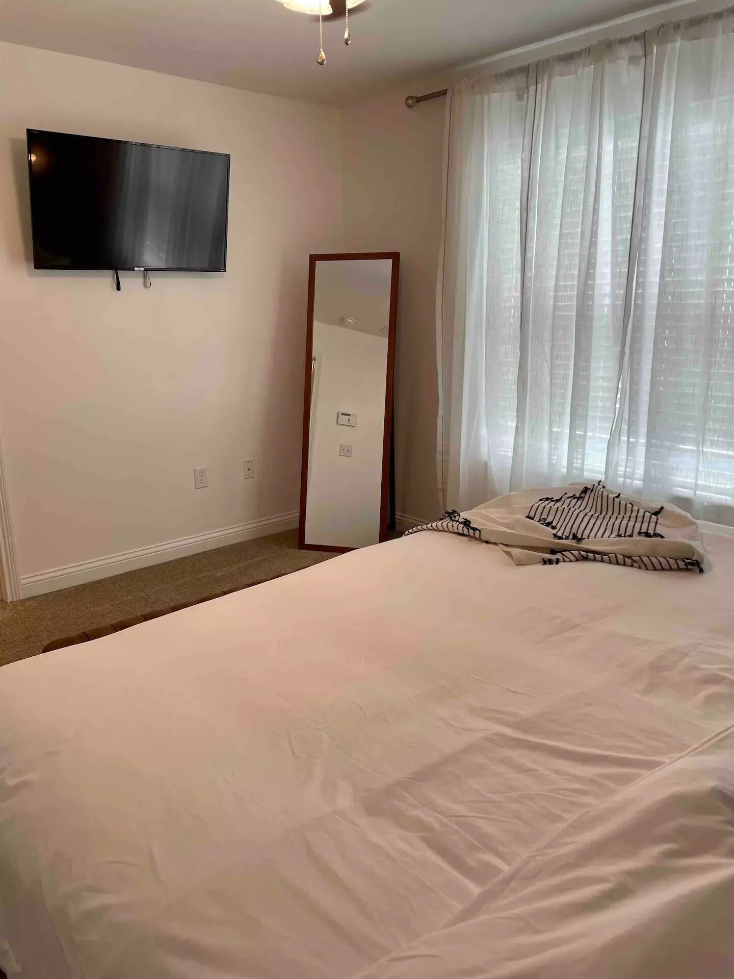 Stylish Richmond Home. Near EKU and Downtown