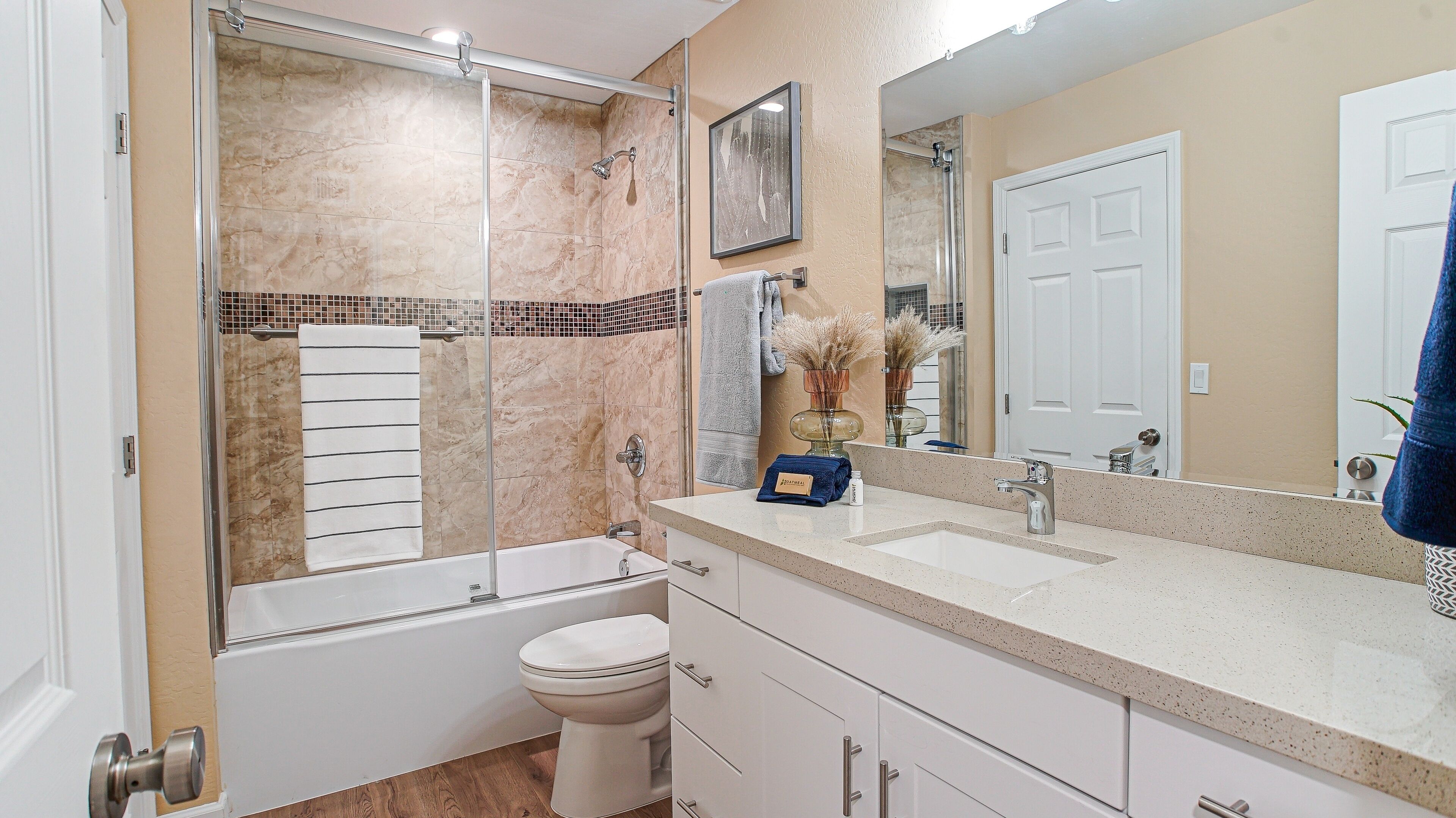 Heatherbrae Phoenix 3 Bedroom Home by Redawning