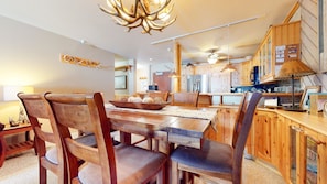 Condo, 1 Bedroom | Dining