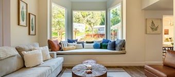 Private country estate - 10 minutes to the sand!