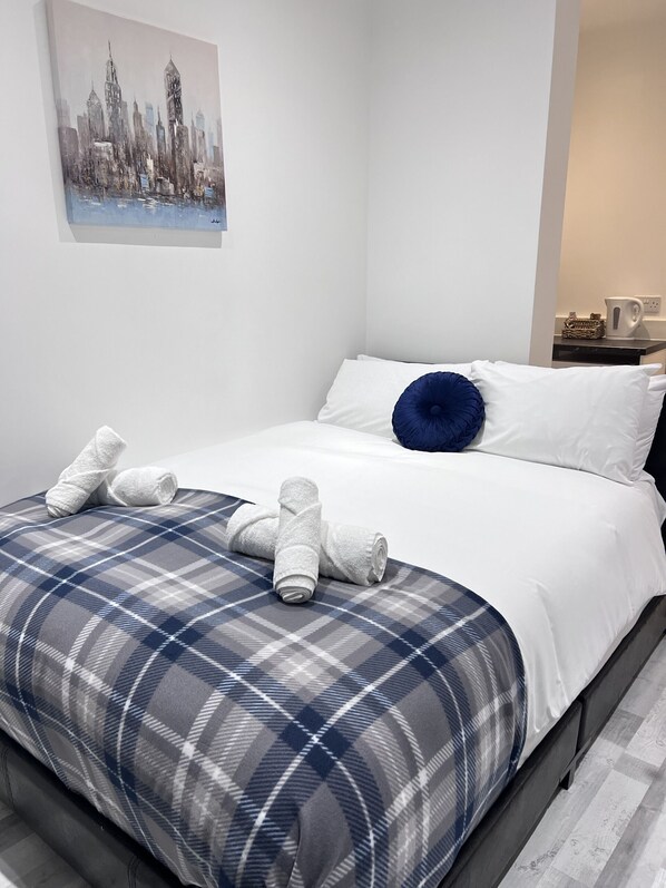 1 chambre, bureau, lit parapluie, Wi-Fi gratuit