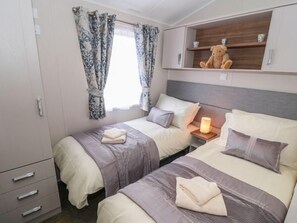 2 bedrooms, individually decorated, individually furnished, free WiFi - Buttercup Lodge (Saltburn-by-the-Sea)