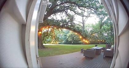 Bloomington Escape | Luxury Stay for 16 Guests
