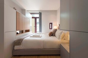 1 bedroom, desk, iron/ironing board, free WiFi