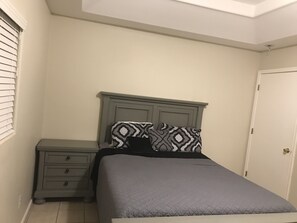 4 bedrooms, iron/ironing board, travel cot, WiFi