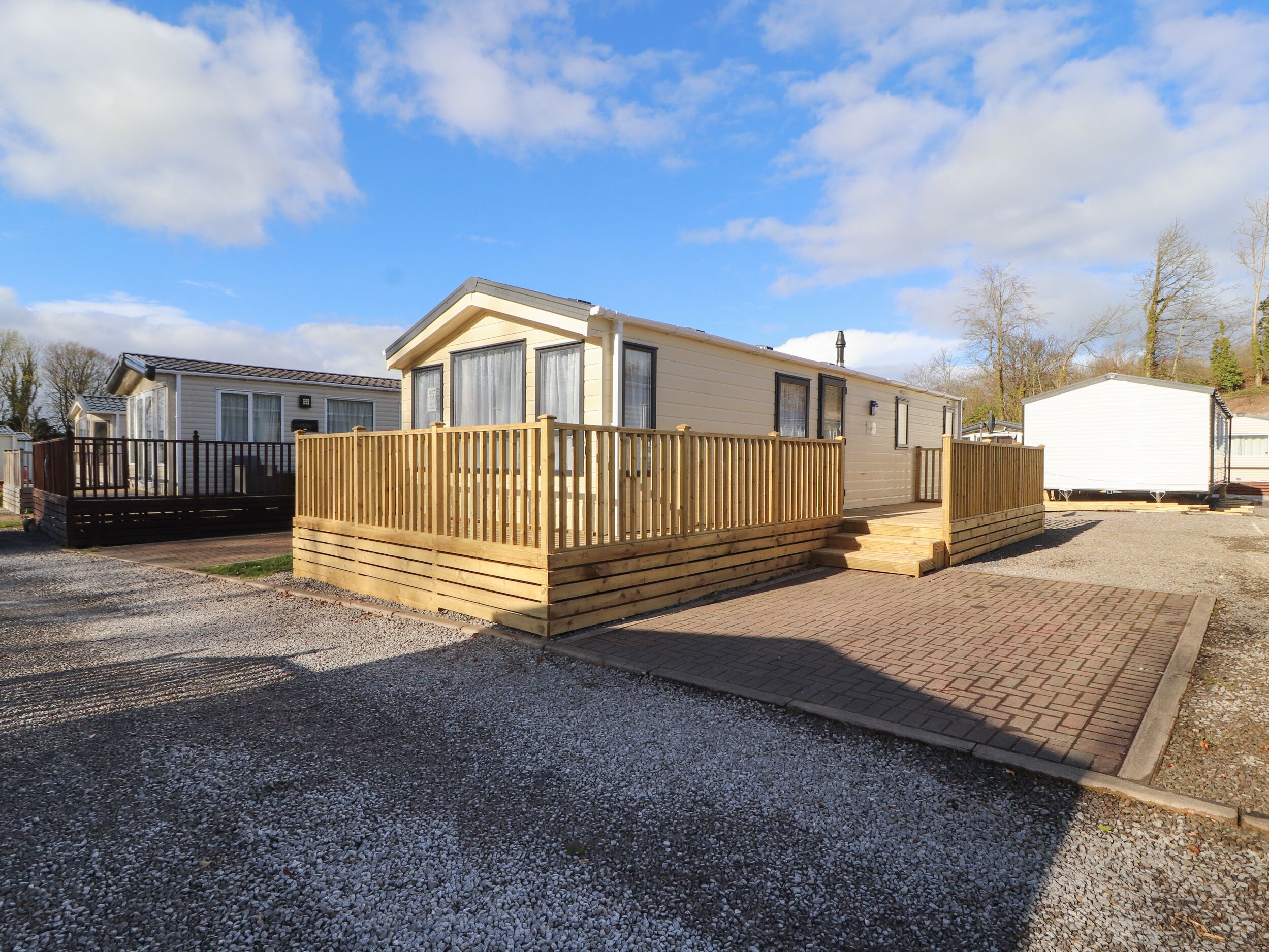 RHODES RETREAT, family friendly in Great Broughton, Cockermouth