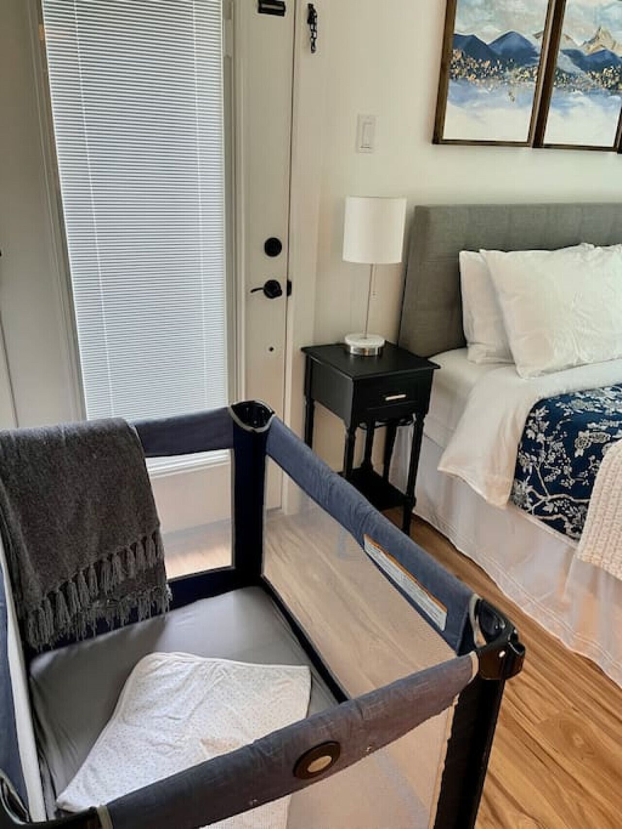 2 Schlafzimmer, Reisekinderbett, WLAN, Bettwäsche