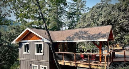 Avenue of the Giants Pepperwood Place (#2)