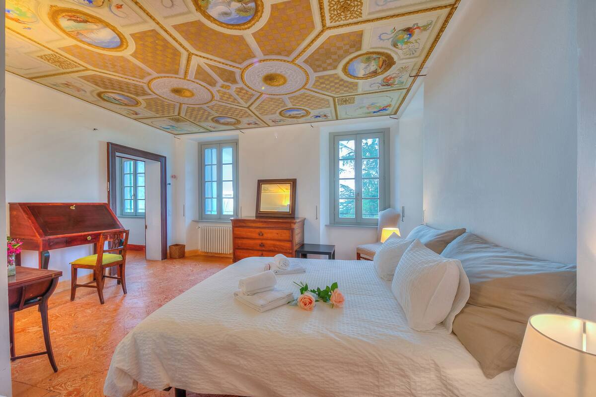 3 Schlafzimmer, Zimmersafe, laptopgeeigneter Arbeitsplatz