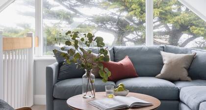 Treglyn - Constantine Bay - sleeps 10 guests in 4 bedrooms