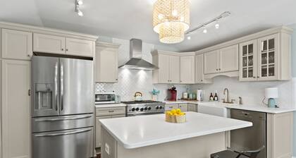 ✧ Walk to downtown Saratoga, close to Racetrack, 4 bedrooms-- 2 w/ King beds ✧
