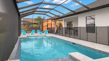 House (4 Bedrooms) | Property amenity