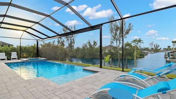 House (4 Bedrooms) | Property amenity