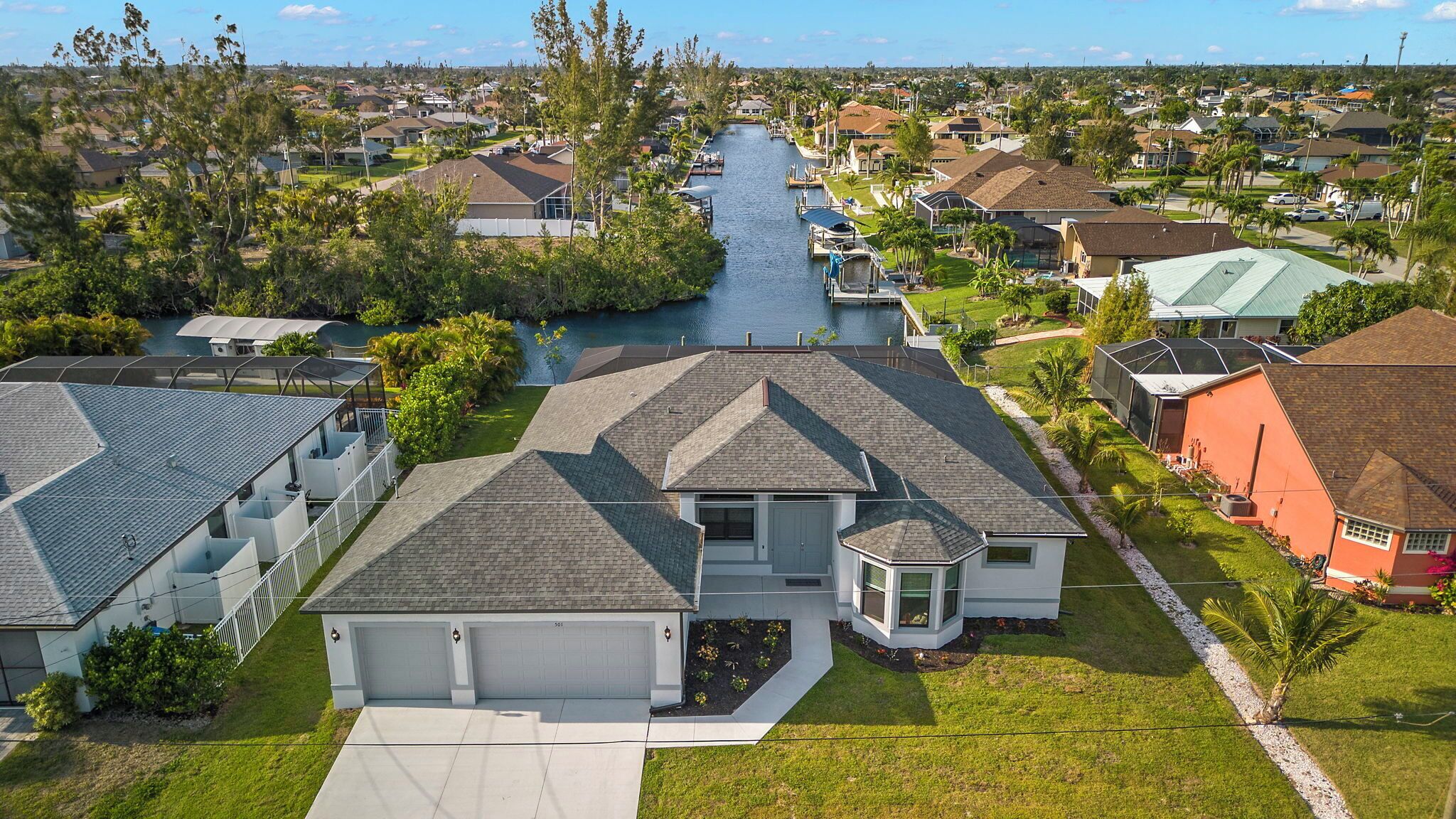 House (4 Bedrooms) | Property amenity