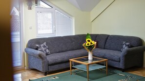 Apartment | Living area - Lovely 3-bed Apartment in Skopje (Skopje)