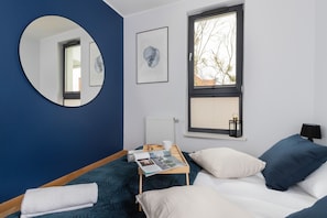 Apartment, 1 Bedroom, Balcony | Bed sheets