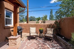 House (5 Bedrooms) | Property amenity