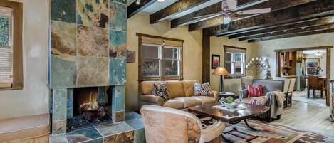 House (5 Bedrooms) | Front of property