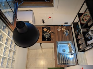 Panoramic Studio, 1 Queen Bed, City View, Tower | Private kitchen | Fridge, microwave, stovetop, cookware/dishes/utensils - Napoli City Panorama (Naples)