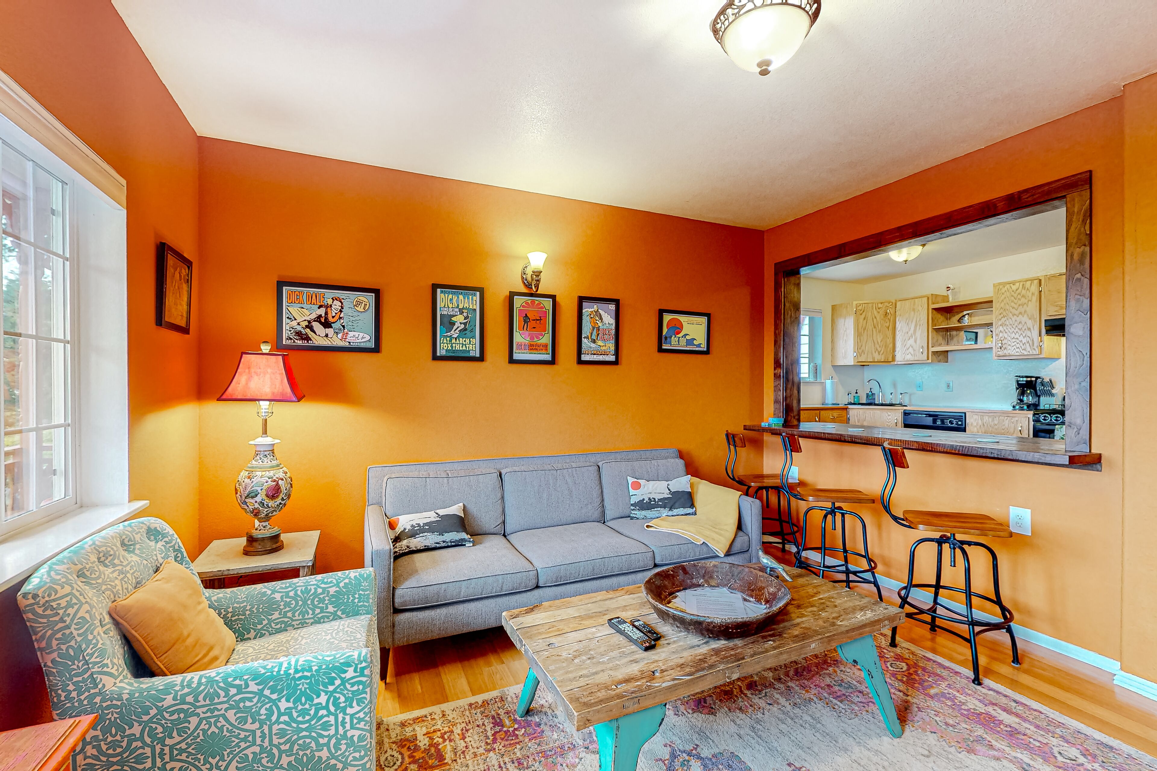 Inviting, dog-friendly home with private hot tub, ocean view, firepit & deck