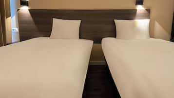 Standaard Twin kamer | Gratis wifi, beddengoed, rolstoeltoegankelijk