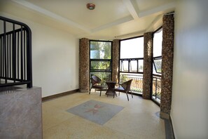 2 か所のバー / ラウンジ