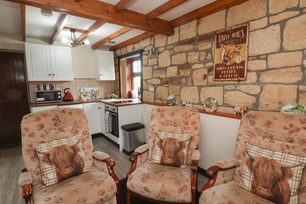 Cottage | Interior