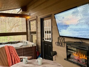 Interior - Private Deck with Hot Tub, Fun Game Loft, Fast & Reliable Starlink Internet! (Sevierville)