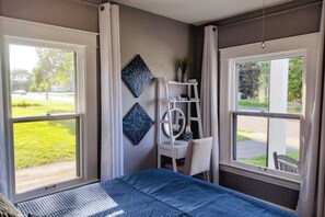 3 bedrooms, iron/ironing board