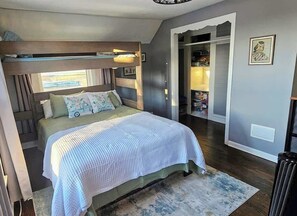 3 habitaciones, tabla de planchar con plancha y wifi gratis 